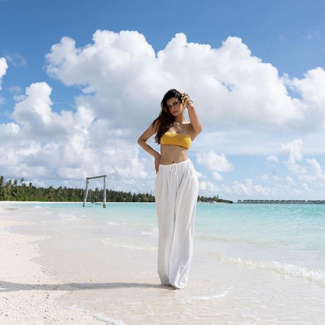 Staggering Looks Of Palak Tiwari At Beach